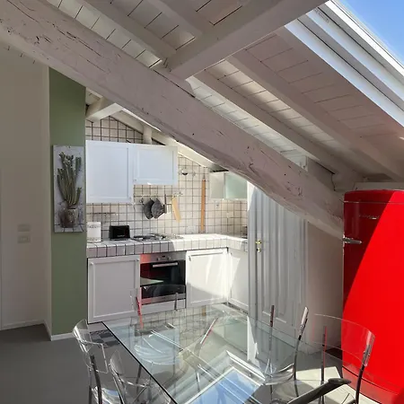 Casa Sul Glicine * Modène